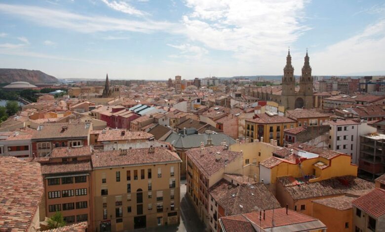 How Many People Live in Logroño and What Makes This City Stand Out in Spain