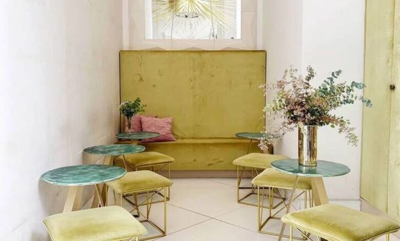 Барселонцы смогут купить мебель из легендарного отеля 45 Times перед его перерождением