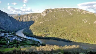 Скрытый парк Галиции: загадочные гроты и необычные ландшафты на востоке региона