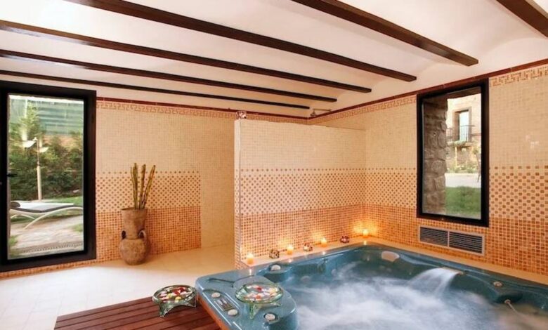 Romantic Weekend in La Rioja: Retreat in a Historic Palace with Private Spa and Vineyard Views