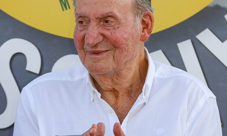 Not Athens, Not Family, but a Secret Party: Where Was Juan Carlos on the Day of Farewell