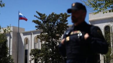 В Мадриде задержан мужчина с ножом после нападения на посольство России