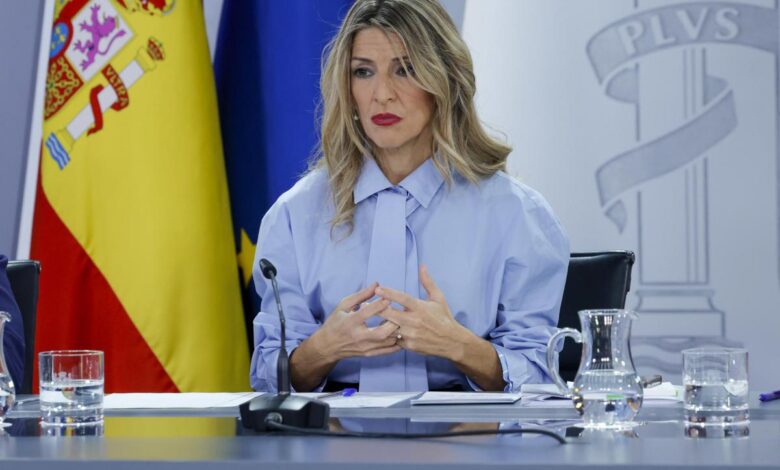 Spanish Labor Ministry proposes raising minimum wage to 1,221 euros in 2026