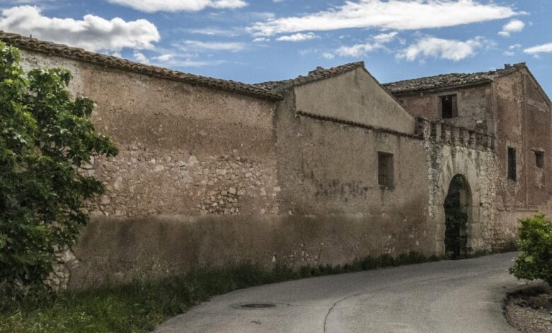 Заброшенные деревни Валенсии: истории исчезнувших поселений и их загадки