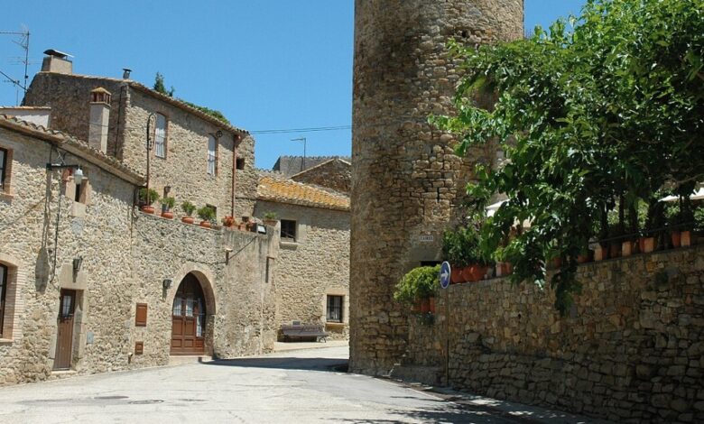 Ullastret the oldest inhabited site in Catalonia with a 20,000 year history
