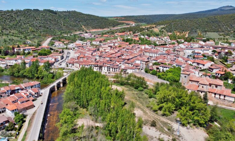 Small Village in Burgos Surprises Tourists with Fairytale-Like Setting
