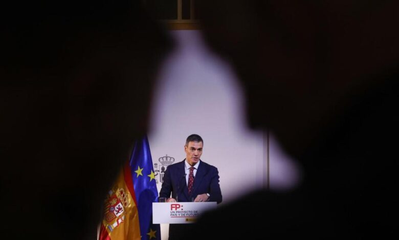 Брюссель против Испании: спор о миграции и контроле интернета