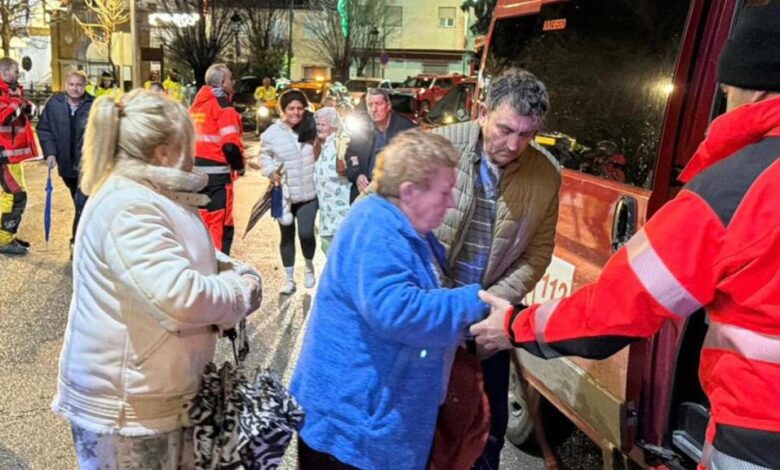 Emergency Evacuation in Andalusia as Residents Leave Homes Overnight