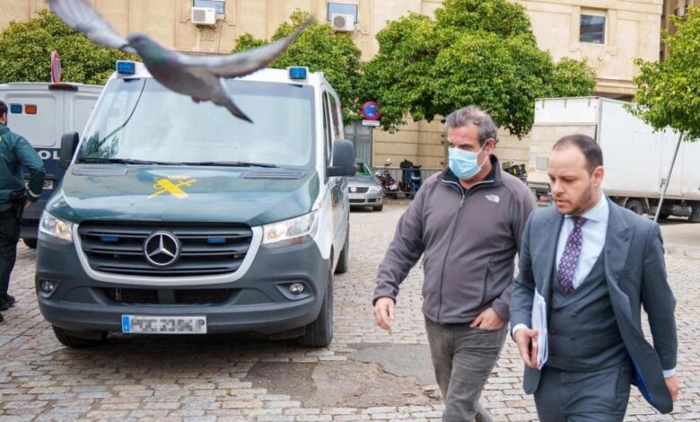 Arrest of Former Andalusian Official Corruption Deals and Surprising Details