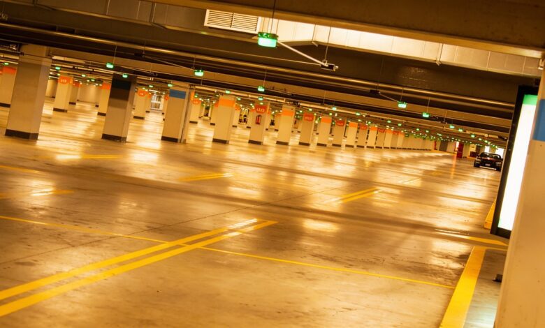 В Мадриде парковки массово закрывают въезд электромобилям из-за риска пожаров