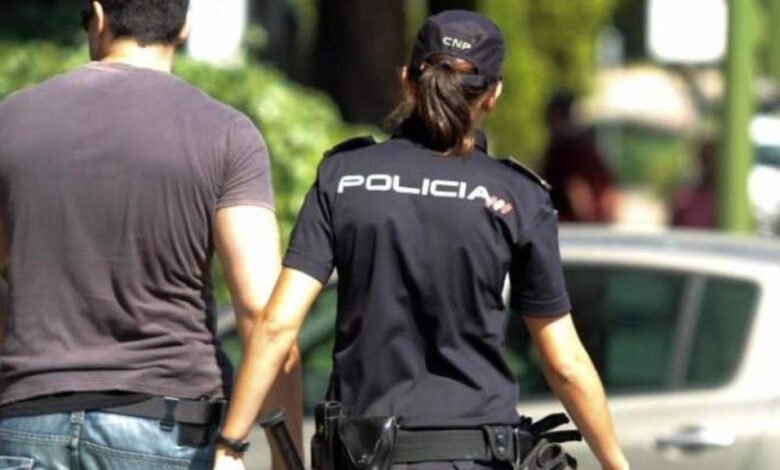 Sudden death of police officer after flood relief efforts shocks Andalusia