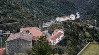 Заброшенная испанская деревня стала объектом крупной сделки из США