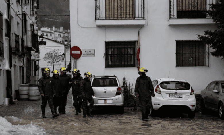 Mass Evacuation in Grazalema as Authorities Implement Emergency Measures