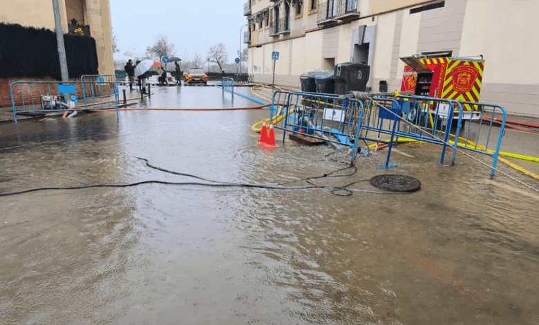 Всплеск подземных вод в Толедо: жители Entretorres борются с затоплением домов