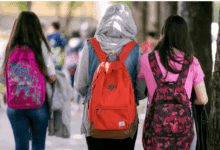 Vox calls for review of school menus—debate over halal meals heats up in Spain