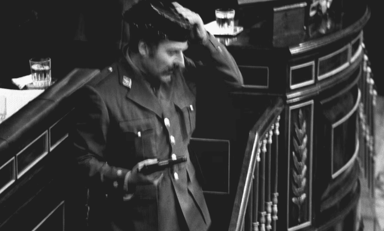 Неожиданные кадры: путь Техеро от штурма Конгресса до протестов