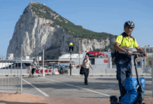 Испания теряет контроль: граница с Гибралтаром исчезает, а споры остаются