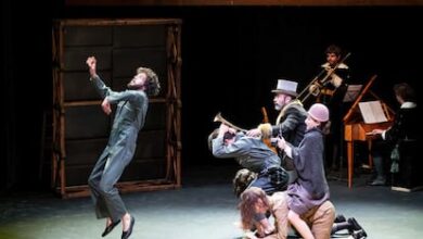 Смена сцены: бывший чиновник Мадрида возвращается в театр после скандала RUSSPAIN.COM