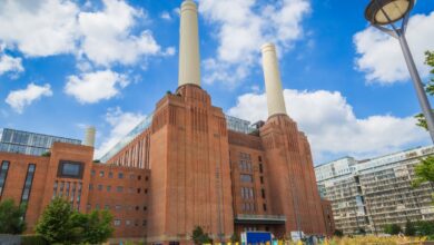 ΠΠΎΠ½Π΄ΠΎΠ½ΡΠΊΠΈΠ΅ Π°ΡΡ
ΠΈΡΠ΅ΠΊΡΡΡΠ½ΡΠ΅ ΡΠΈΠΌΠ²ΠΎΠ»Ρ: Π½Π΅ΠΎΠΆΠΈΠ΄Π°Π½Π½ΡΠ΅ Π³Π΅ΡΠΎΠΈ Π³ΠΎΡΠΎΠ΄ΡΠΊΠΎΠΉ ΡΠ΅Π²ΠΎΠ»ΡΡΠΈΠΈ RUSSPAIN.COM