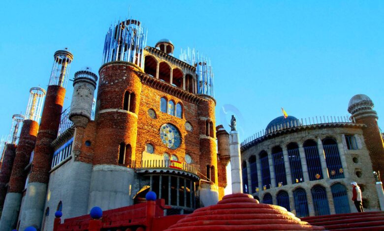 Por qué cerraron la famosa “Catedral de los Sueños” cerca de Madrid