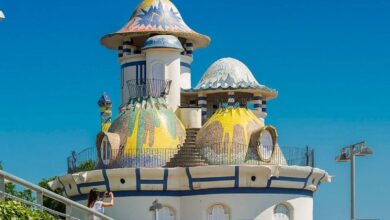 Необычный дом с куполами-яйцами в Барселоне вызвал споры среди ценителей архитектуры