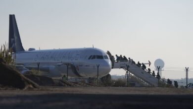 Экстренная посадка в Барселоне: самолет с 239 пассажирами возвращается RUSSPAIN.COM