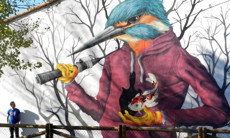 Secretos del vino y cómics la insólita ciudad de Cuenca sorprende a los turistas