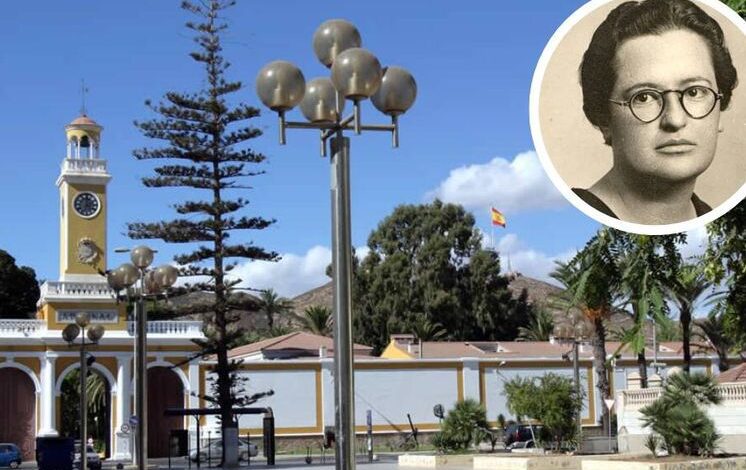 Un paseo inesperado por Cartagena secretos de la vida de Carmen Conde