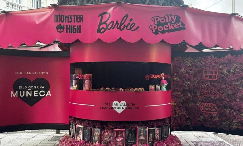 В Мадриде открылась бесплатная pop-up зона Barbie: необычный розовый проект ко Дню влюбленных