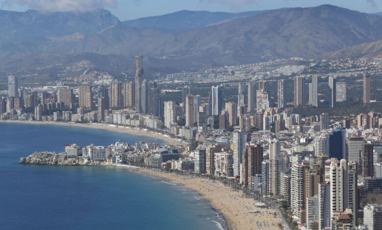 Рынок туристического жилья в Валенсии и Бенидорме резко меняется: цифры и причины