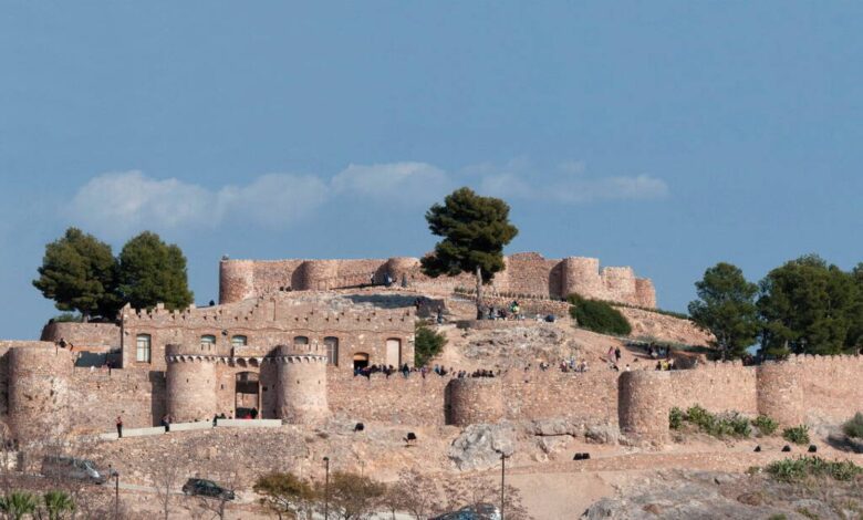 Secrets of Onda Castle Why the Fortress with 300 Towers Still Fascinates and Intimidates