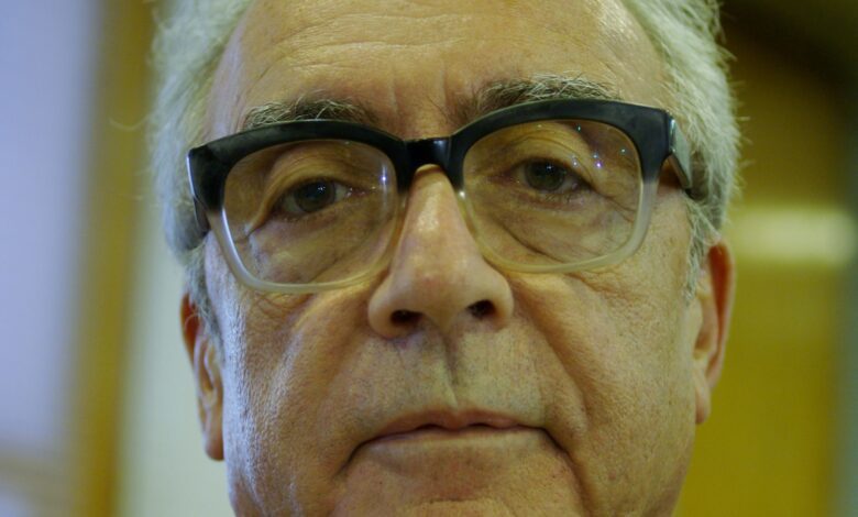 Dos hijos, ansiedad y una forma inusual de relajarse la vida privada de Juan José Millás