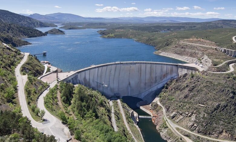 Reservoirs and Villages of the Sierra de Madrid: a Route for Those Seeking New Experiences