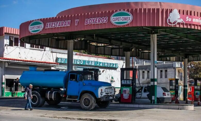 Экстренная эвакуация российских туристов с Кубы: топливный кризис нарушил планы