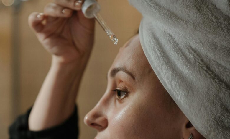 Эксперты по уходу за кожей спорят: нужен ли отдельный сывороточный гиалурон в 2026