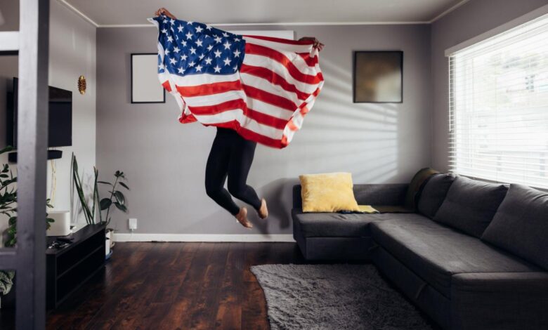 Americans Surprise Spaniard with Questions About His Country: Unexpected Stereotypes