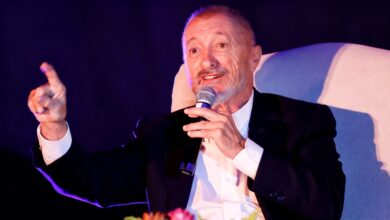 В Испании разгорается скандал: старый текст Pérez Reverte снова разделил страну RUSSPAIN.COM