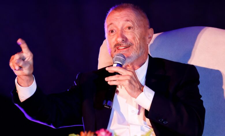 В Испании разгорается скандал: старый текст Pérez Reverte снова разделил страну