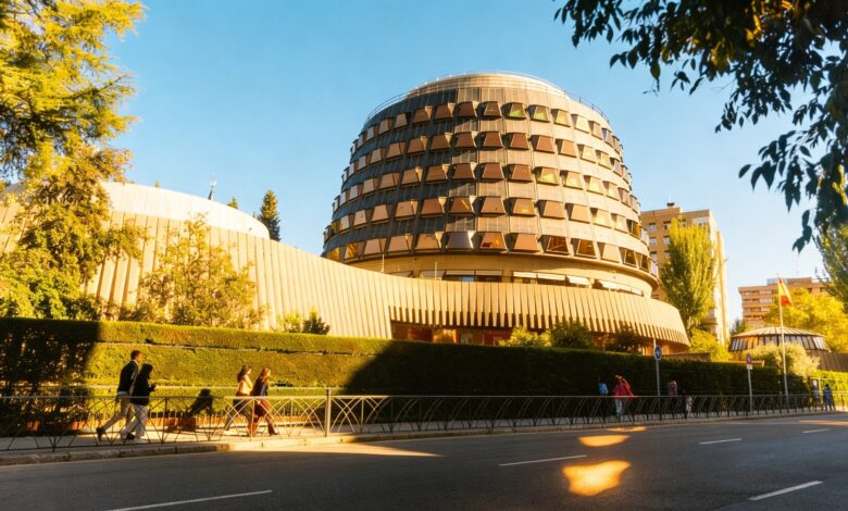 Почему решение суда по делу F. D. B. вызвало споры