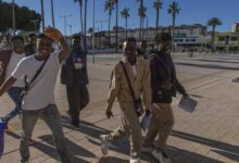 В Ceуту за месяц прибыло 820 мигрантов: рост на 1200% после реформы