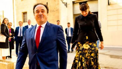 В Валенсии назначили секретаря с окладом 52 000 евро: детали решения RUSSPAIN.COM