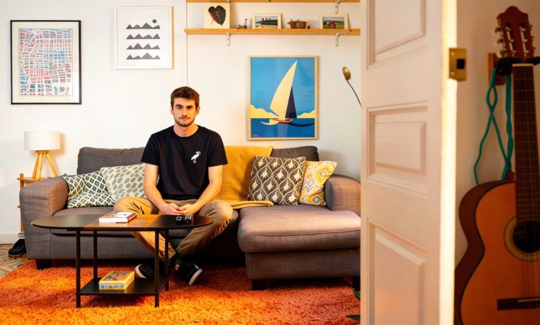 Барселона требует остановить выселение арендатора из дома с coliving