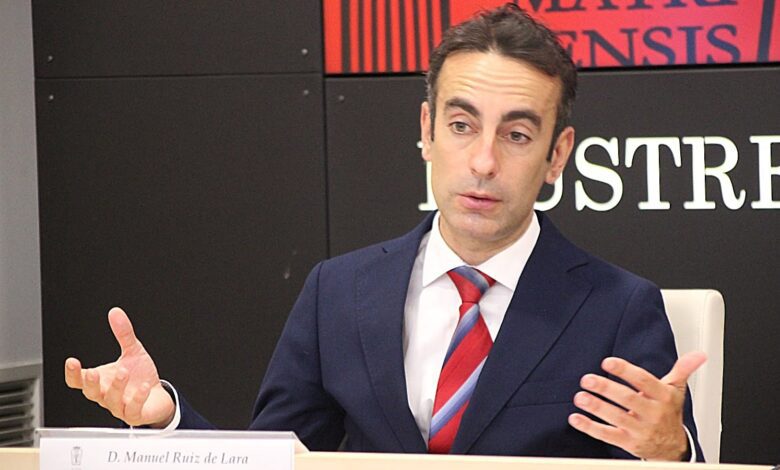 Судебная комиссия отказалась штрафовать судью за оскорбление супруги премьера