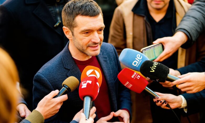 Внутренний конфликт в левых партиях Испании: борьба за нового лидера и разногласия по срокам