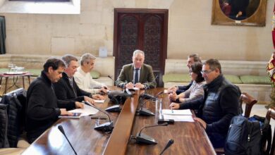 Севилья сохраняет рабочие места после передачи уборки школ частникам RUSSPAIN.COM