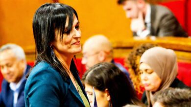 Каталонский парламент отверг инициативу о запрете бурка и никаба в общественных местах RUSSPAIN.COM