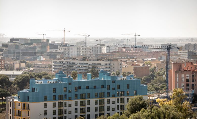 В Барселоне раскрыли, почему Мадрид теряет жителей и кто выигрывает от роста цен