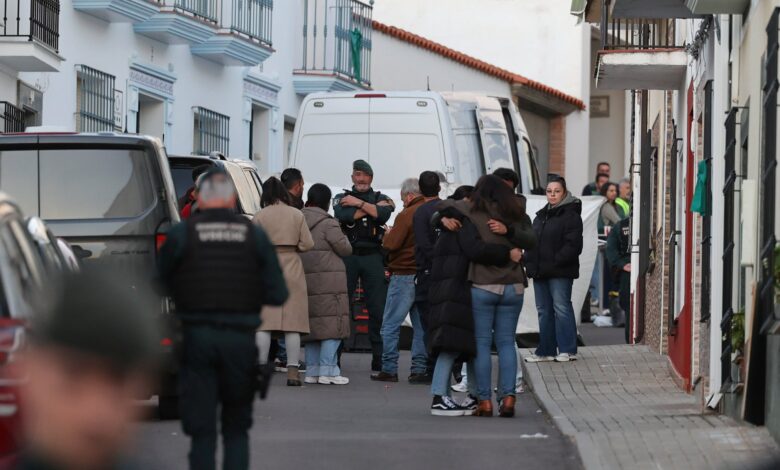 Dos hermanos detenidos tras hallar restos humanos en un caso de desaparición en Extremadura