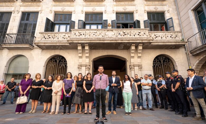 В Жироне ужесточили правила регистрации: сотни людей остались без прописки