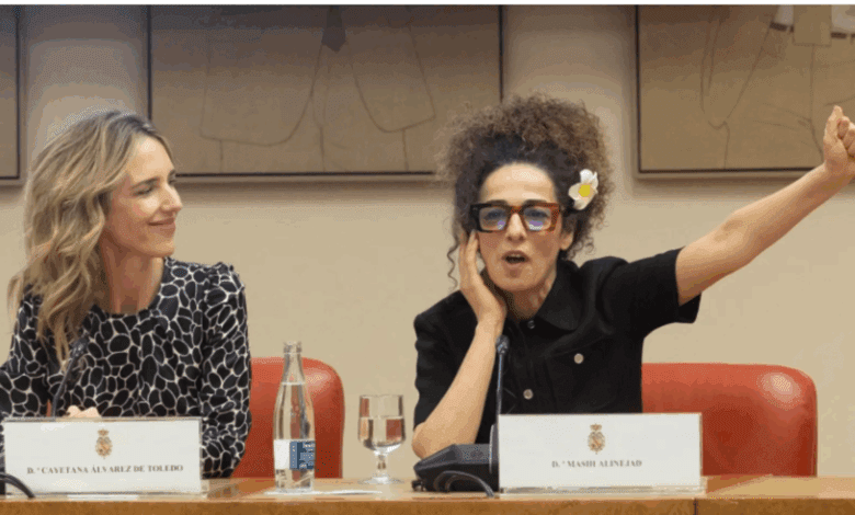 Activista iraní acusa a Sánchez de politizar la tragedia en Oriente Próximo